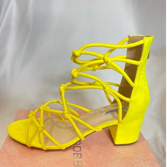 NEW CAPE ROBBIN YELLOW STRAPPY BLOCK HEEL - Picture 2 of 7